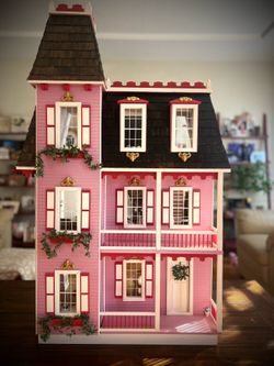 Antique Rose Dollhouse