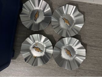 4 Chevrolet hub caps