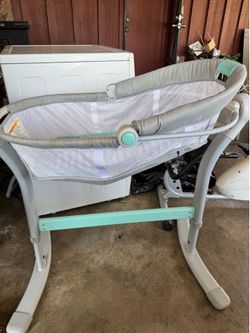 Summer Infant SwaddleMe By Your Bed Sleeper