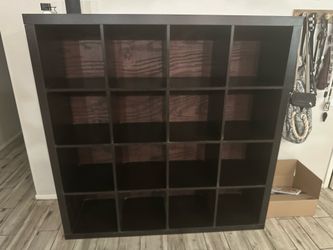 Storage shelf