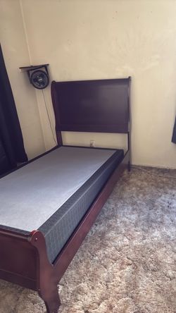 Twin bed