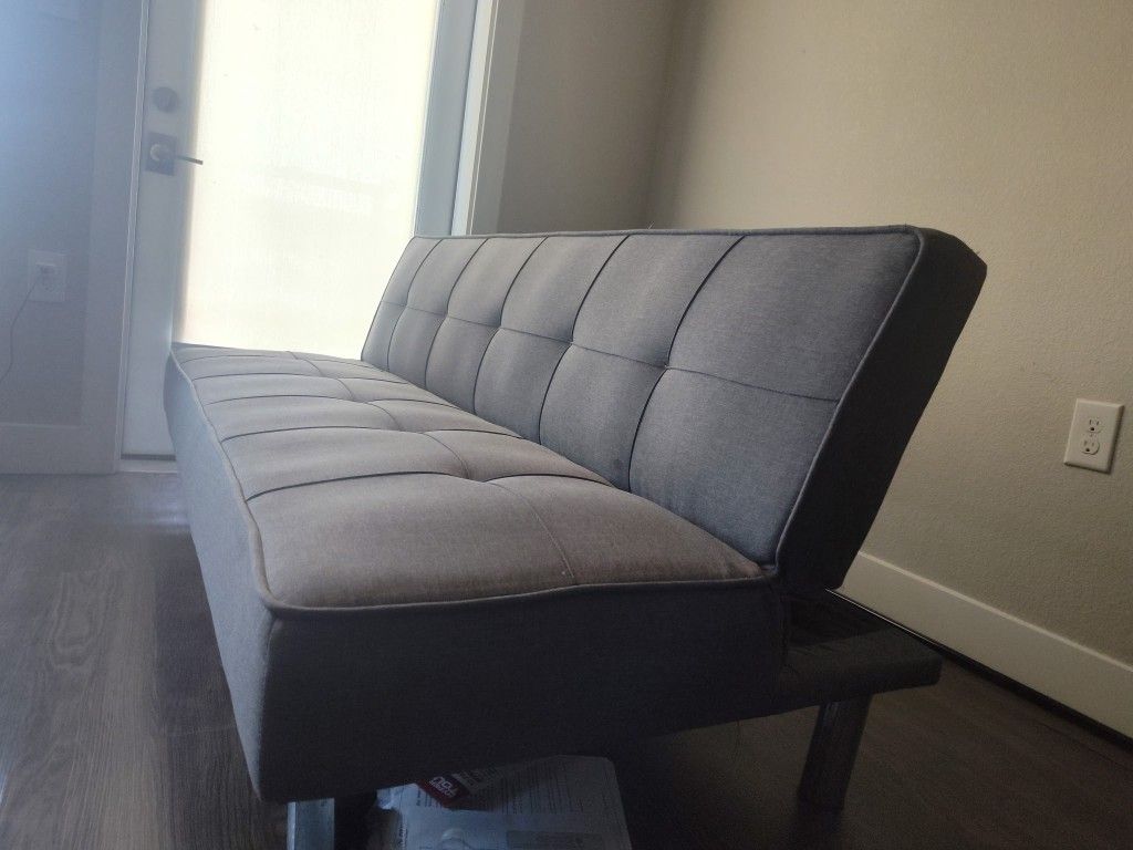 Gray Futon
