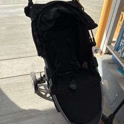 Britax B-angle