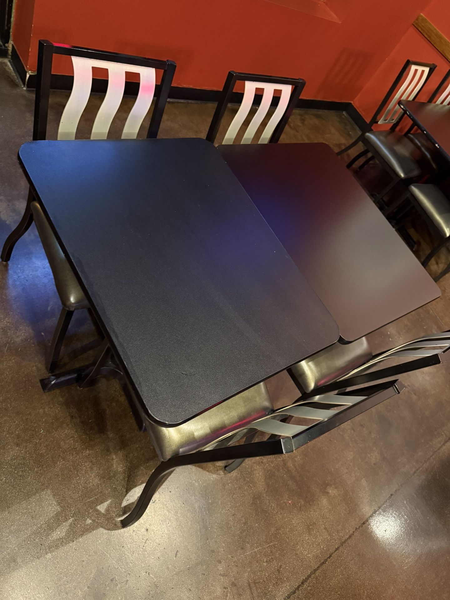 Restaurant Dining Tables/Chairs