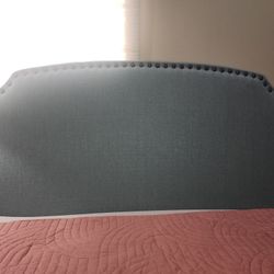 ✨️🍃Greenish Blue Queen Headboard 🍃✨️