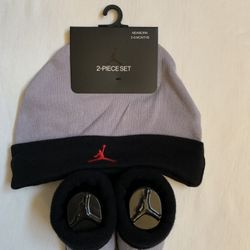 Nike 2-Piece Set, Newborn (0-6 Months) Hat & Booties Jordan