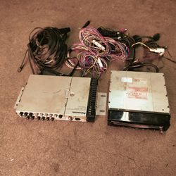 Panasonic CQ -VAD9200U TV DVD MP3 Car Radio 