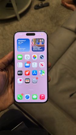 iPhone 16
