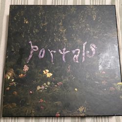 Melanie Martinez Portals , Board game with vinyls