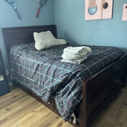 Solid Wood Full Bed And Desk/hutch Set