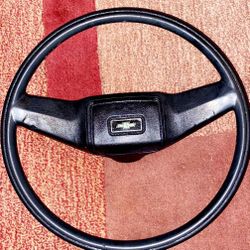 81-91 Chevy Body Chevy Truck Steering Wheel Part Center Cap