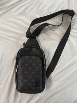 Louis Vuitton Avenue Slingbag