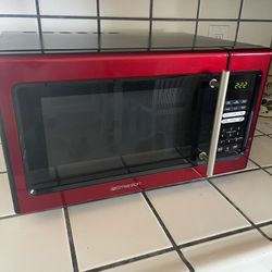 Microwave Oven 