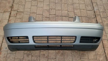 vw Mk4 Jetta Front Bumper OEM with Lip and Grilles