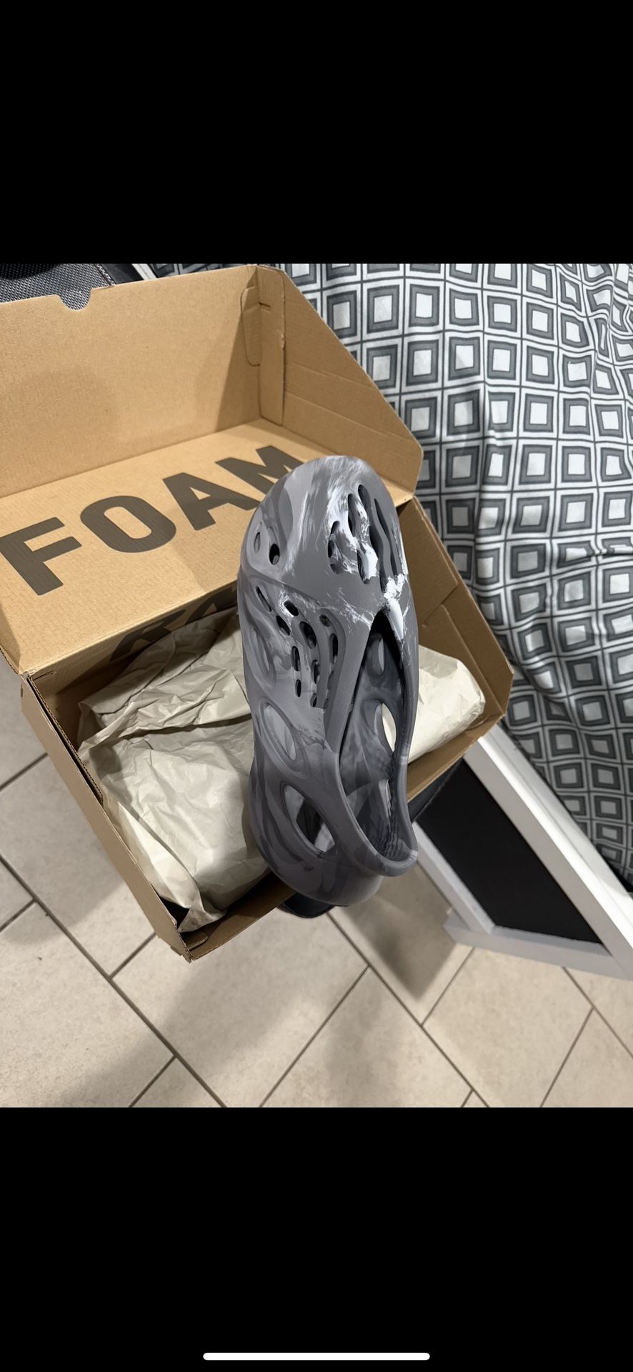 Yezzy Foam Runners