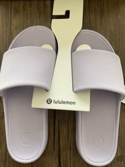 Lululemon Women’s Restfeel Slide
