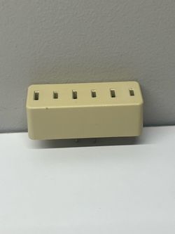Vintage Leviton Triple Outlet AC Adapter - Works Great