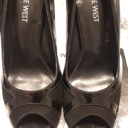 Women's Nine West Peep Toe Black Heels Size 7M