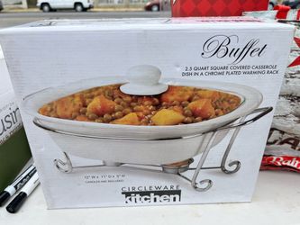 Covered Casserole Dish with warming rack