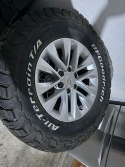 Bfgoodrich with wheels 275/70/18