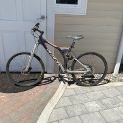 Specialized bike adult Wheels 28