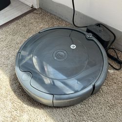 Roomba iRobot 694 Model