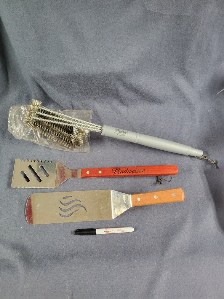 Spatulas, and Brush. All New