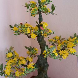 Vibrant Artificial Yellow Flower Tree