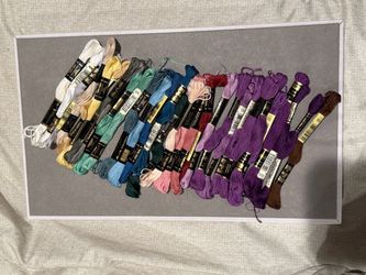DMC Embroidery Floss Lot - Lot of 30 skeins (Bag 4) Assorted Colors
