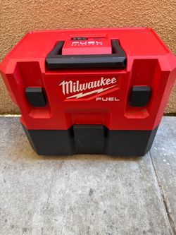 Milwaukee M12 FUEL 1.6 Gal. Wet/Dry Vacuum (Vacuum-Only)