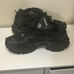 Balenciaga Runners Blk