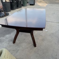 Solid Wood Dinning Table 