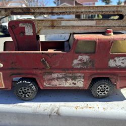 Todd Caught 1970S Fire Truck And Dump Trucks