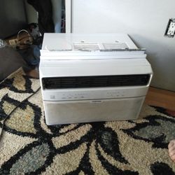 Toshiba AC 8000 wifi Works Great