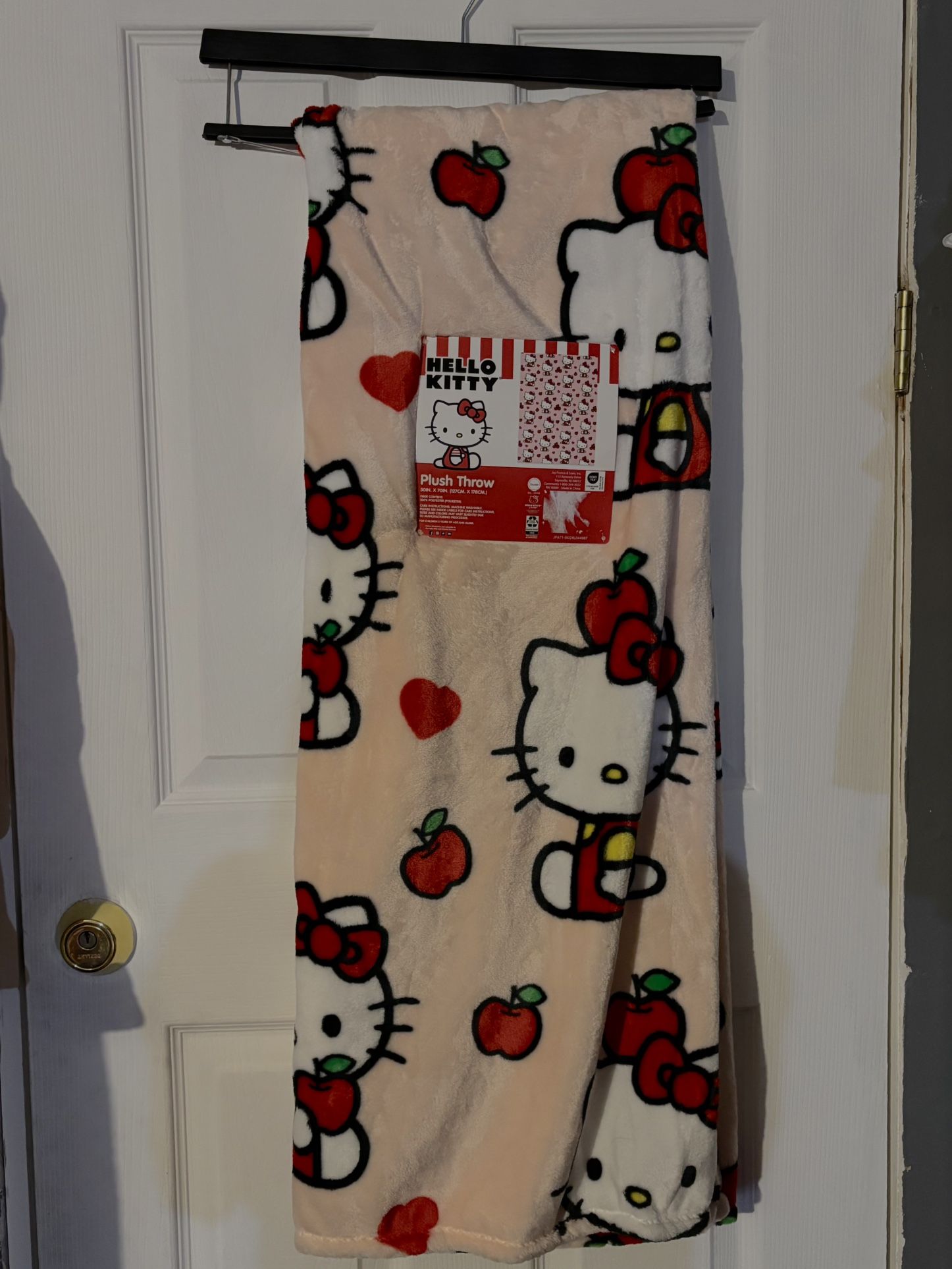 hello kitty blanket