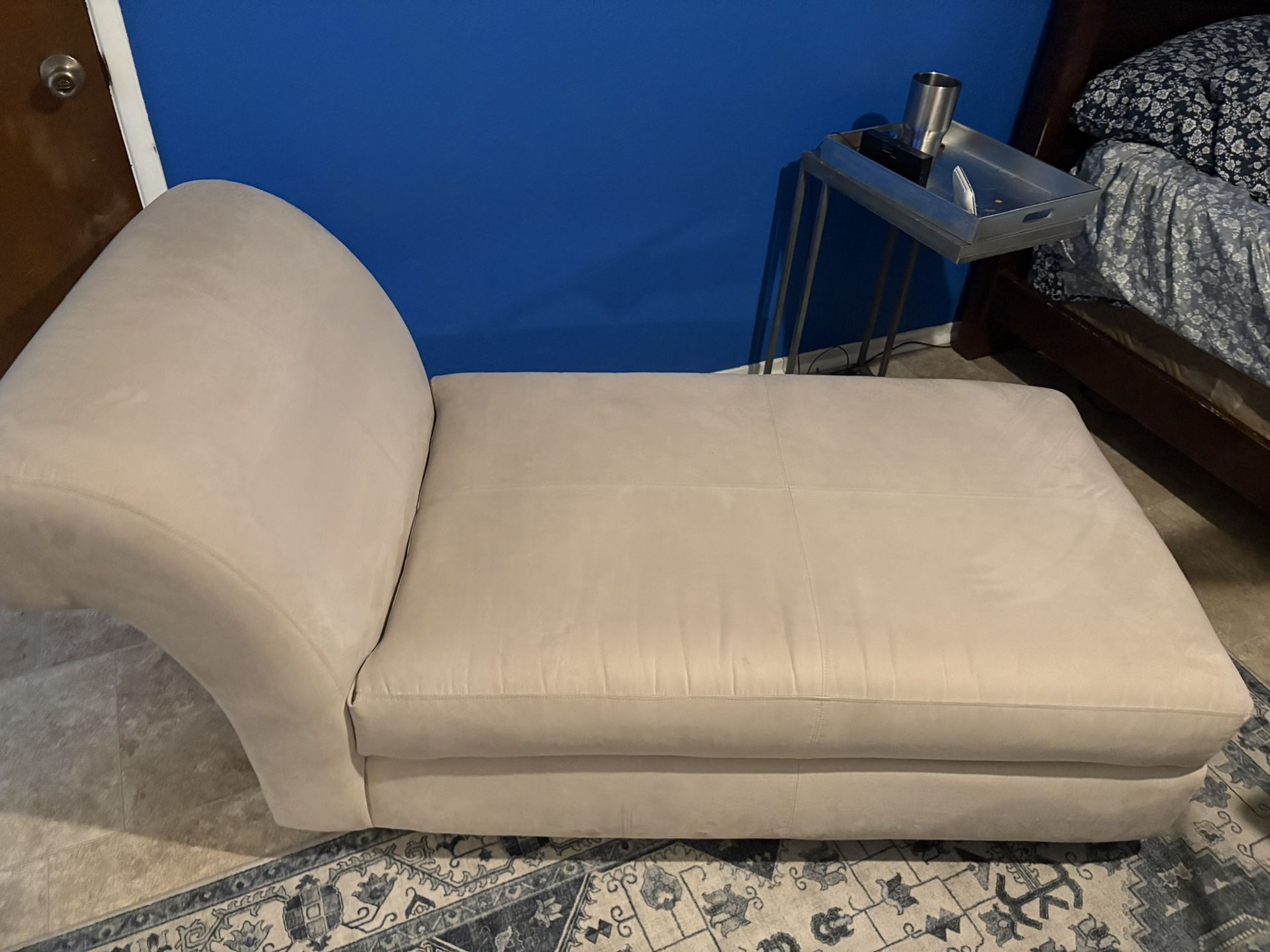 Lounge Sofa