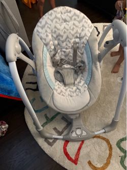 Baby swing