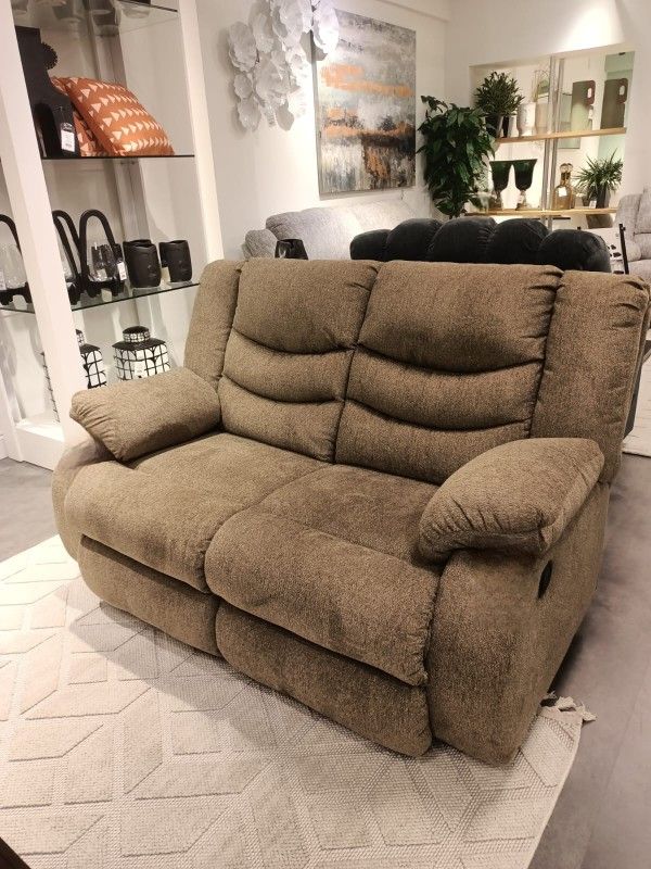 Tulen Gray Reclining Loveseat$10 Down Payment And Financing Available