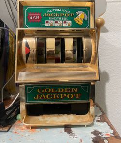 vintage WACO Golden Jackpot tabletop slot machine bank