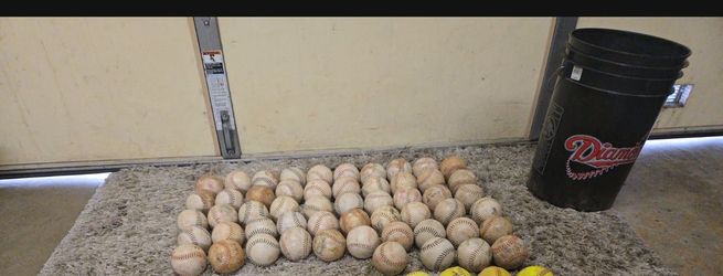Softballs 