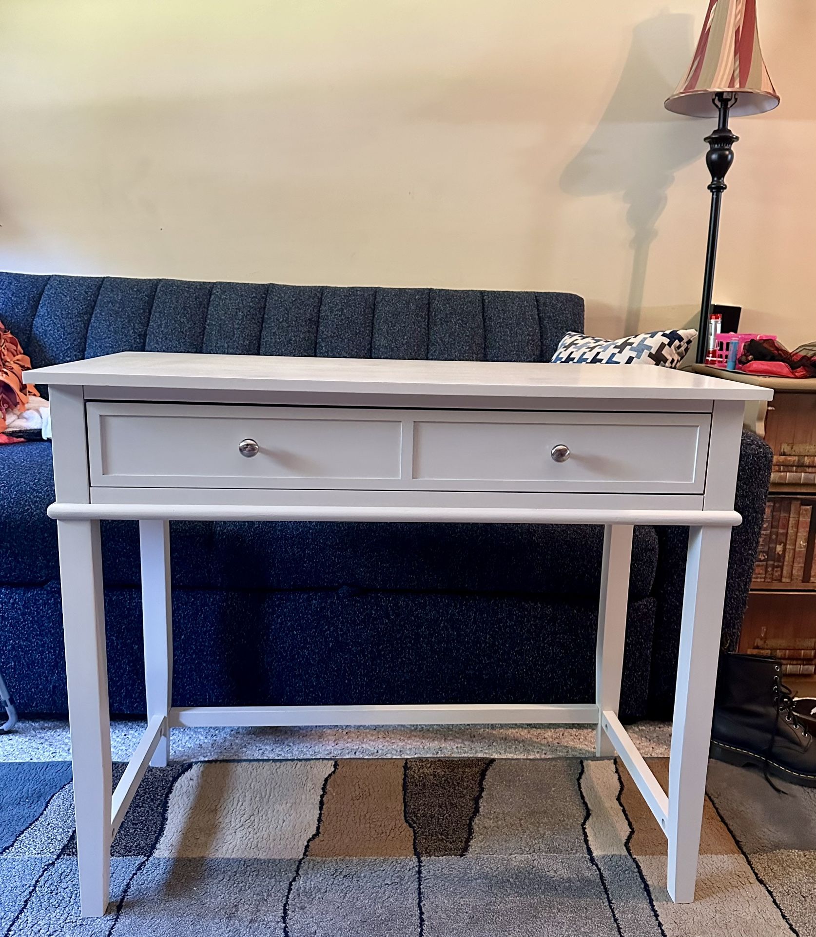 White Desk/vanity