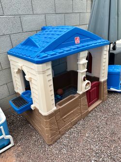 Kids Outdoor Playhouse