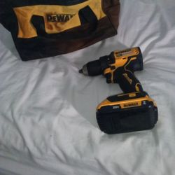 DeWalt Cordless Drill 