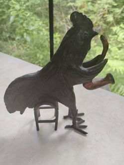 Cast iron rooster