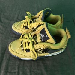 Jordan 4s Yellow Thunder 