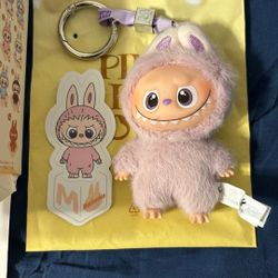 Pin For Love M Labubu 