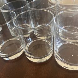 Set Of 6 Glasses -like New!