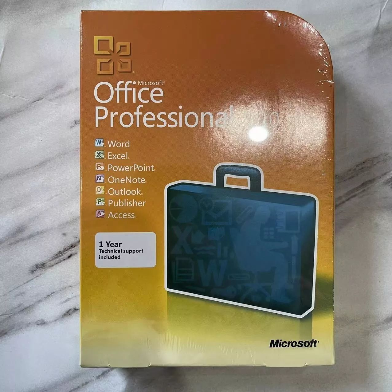 Brand New Microsoft Office 2010 Pro Professional 32/64-bit Retai 3PC