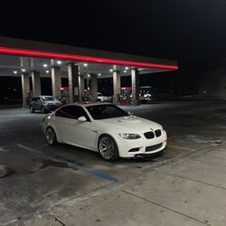 2011 BMW M3