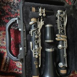 B Flat clarinet